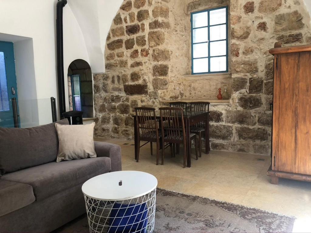 One Bedroom Stone Apartment Jeruzalem Buitenkant foto
